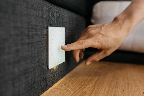 Touch Pure CO2 Tree weiß | Smart Home Bedienung